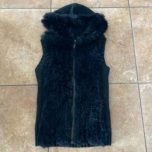 Vintage Fur knitted vest with hood
